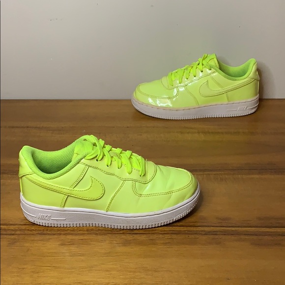 Nike Other - Nike Air Force 1 07 Volt Little Kid Size 1